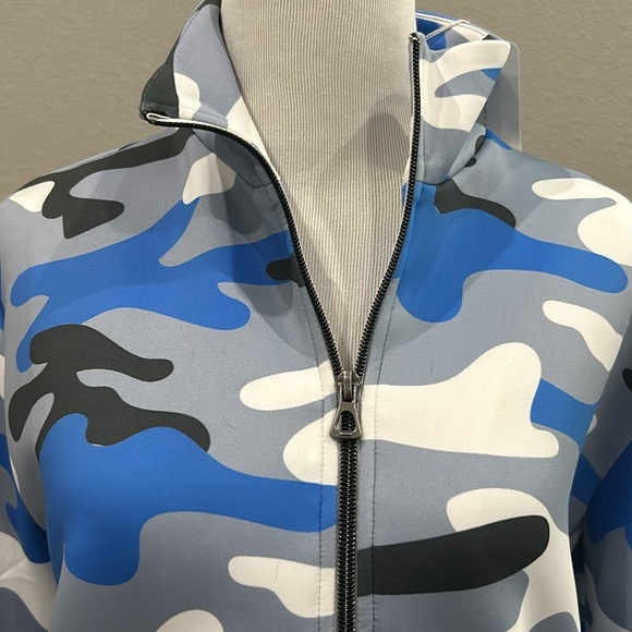 Nwt xs Amy sport zippy - Picture 2 of 7